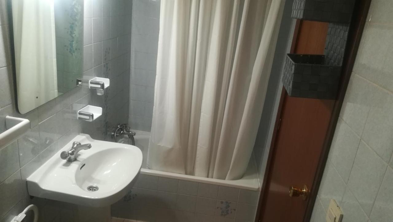 Apartmán Piso Muy Amplio En Malaga . Exteriér fotografie