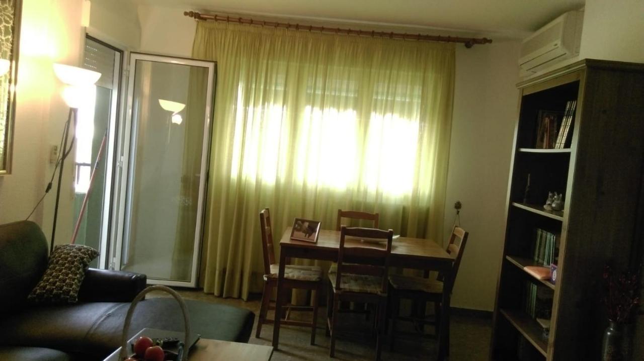 Apartmán Piso Muy Amplio En Malaga . Exteriér fotografie